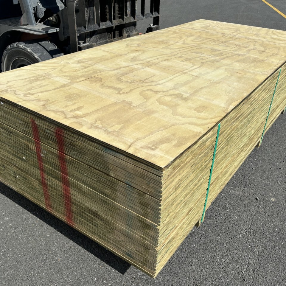 *PACK LOT* 19mm H3 Treated Downgrade Plywood 2700 x 1200 $90p/s