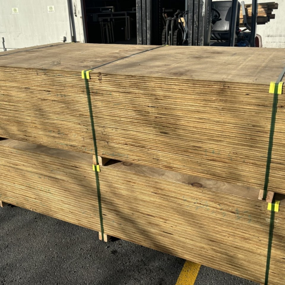 21mm H3 Treated F8 DD Structural Plywood 2400 x 1200