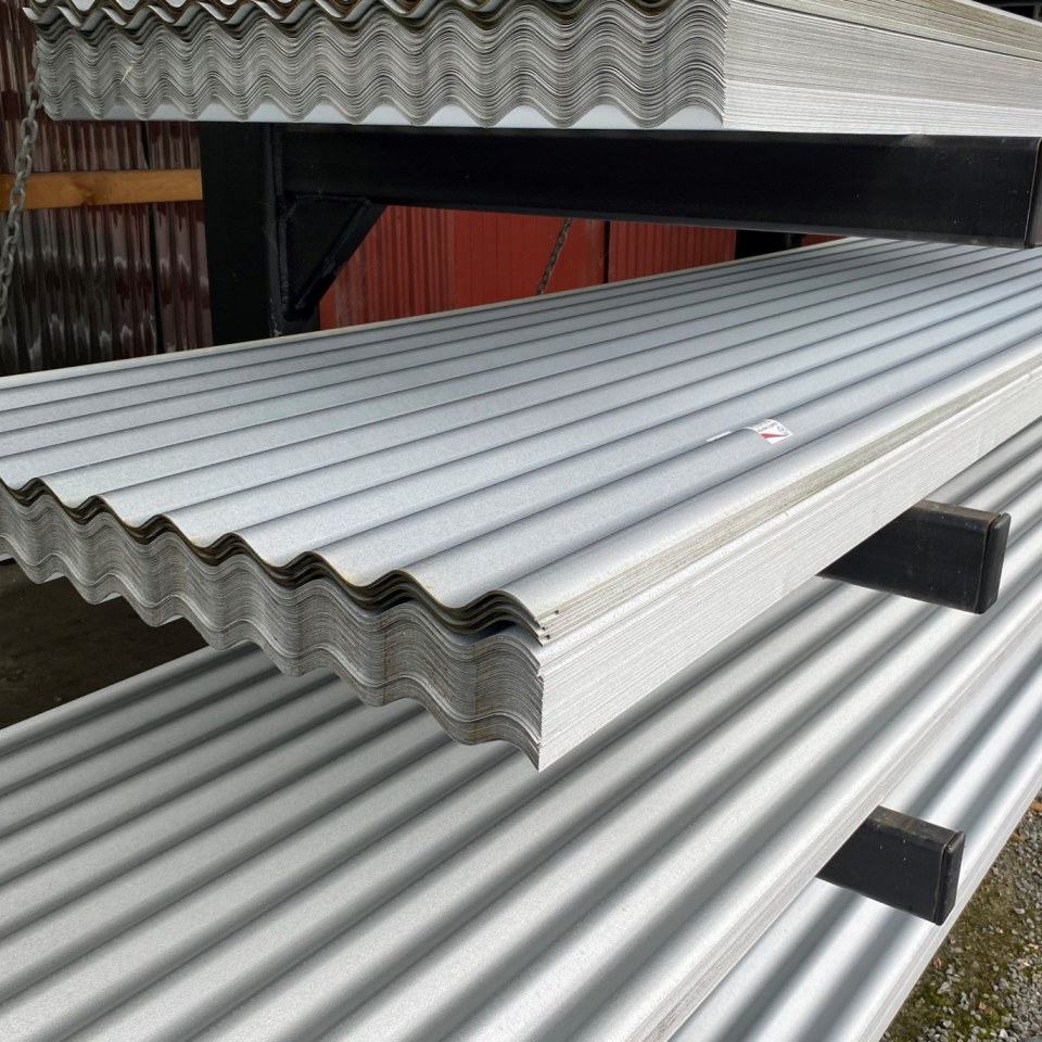 NEW 3.0m Corrugated Zinc Roofing Iron