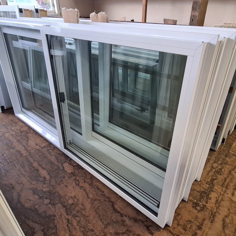 NEW Double Glazed Aluminium Sliding Window 1800 x 900 Arctic White