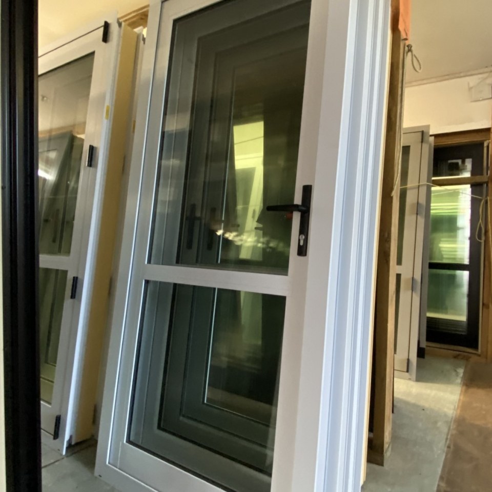 NEW LOW-E Double Glazed Aluminium, Single Door 880 x 2000 Open In, Arctic White