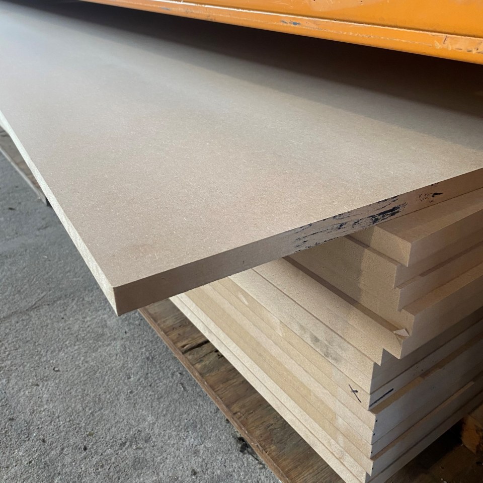 NEW 18mm MDF 2440 x 1220